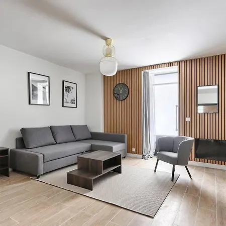 Atypique Au Coeur De Batignolles Apartment Paris